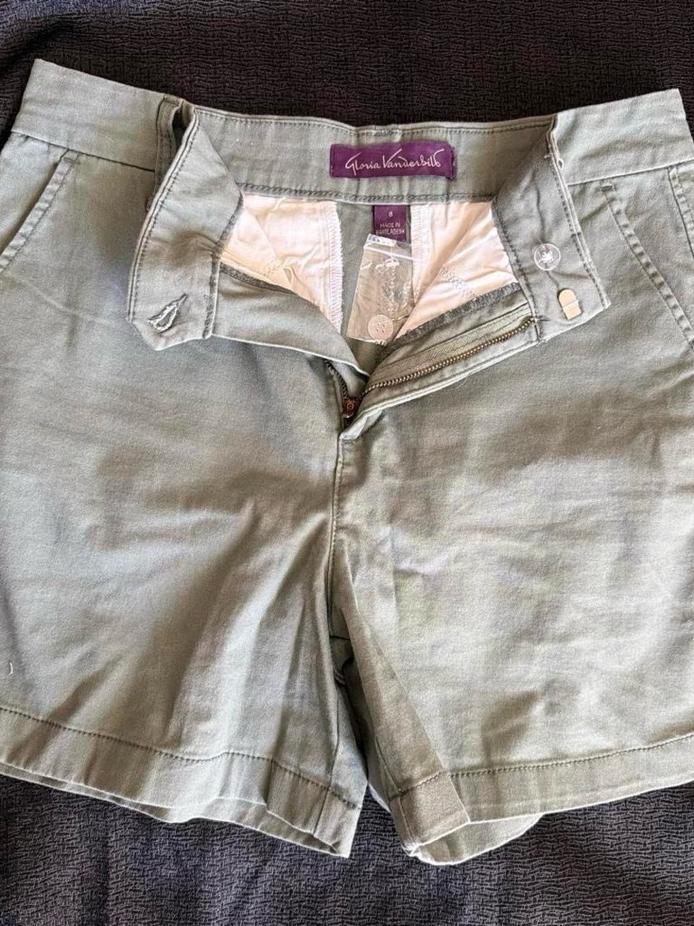 Gloria Vanderbilt Olive Green Women's Shorts